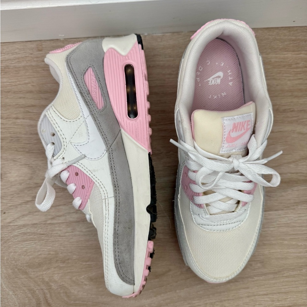 Nike Women's Air Max 90 Sneakers